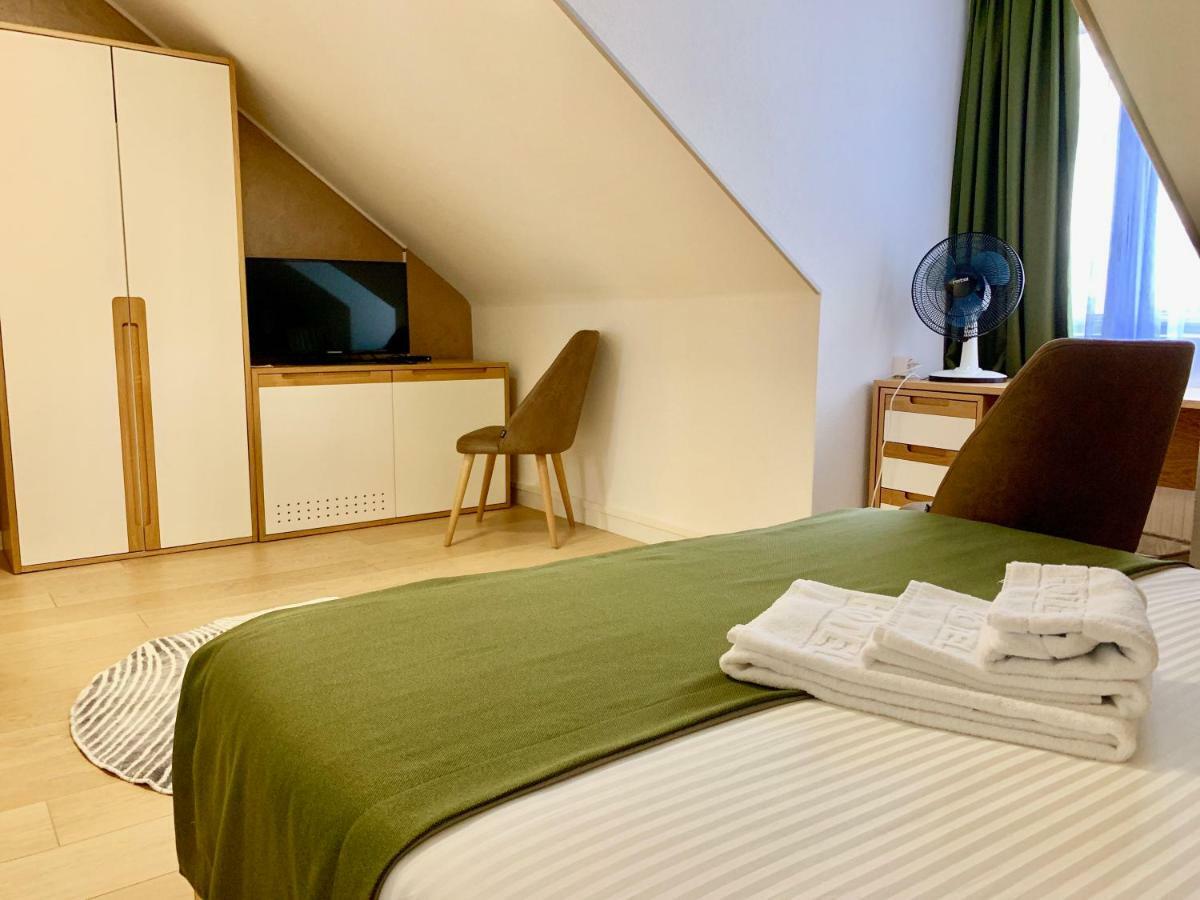 Romanel-sur-Morges Hotel Adore מראה חיצוני תמונה