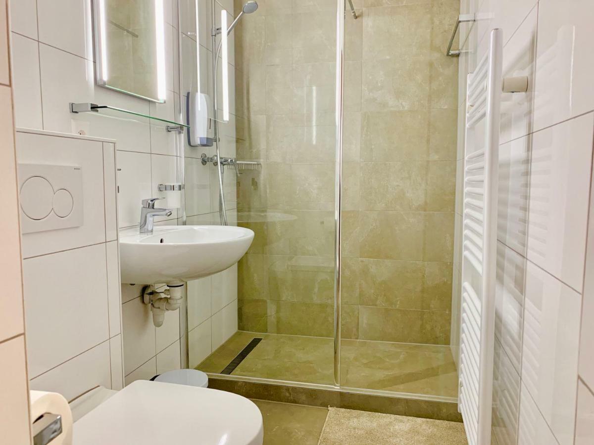 Romanel-sur-Morges Hotel Adore מראה חיצוני תמונה